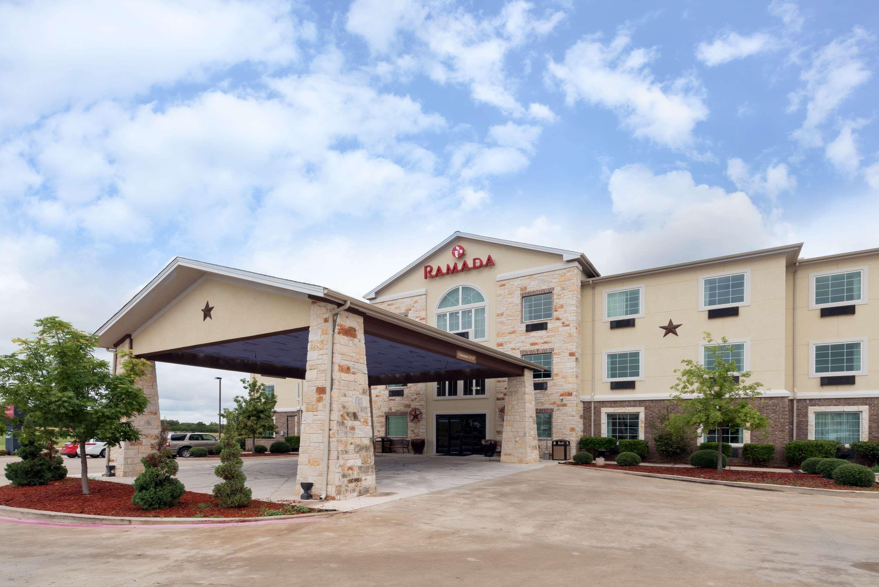 คอมฟอร์ต อินน์แอนด์สวีทส์ Gatesville ภายนอก รูปภาพ